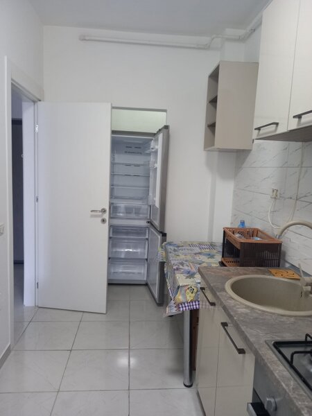 Militari Residence, garsoniera moderna, bloc nou, balcon inchis 279 euro.