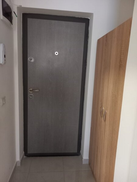 Militari Residence, garsoniera moderna, bloc nou, balcon inchis 279 euro.